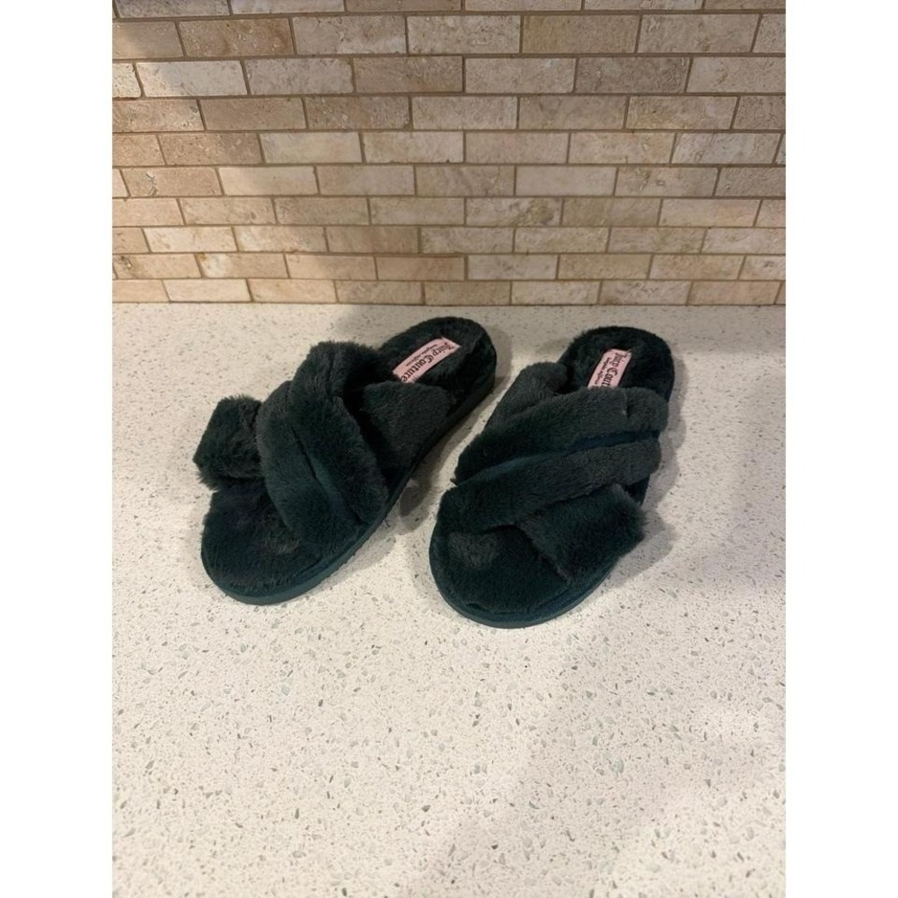 Juicy Couture Faux‎ Fur Slide Sandals Womens